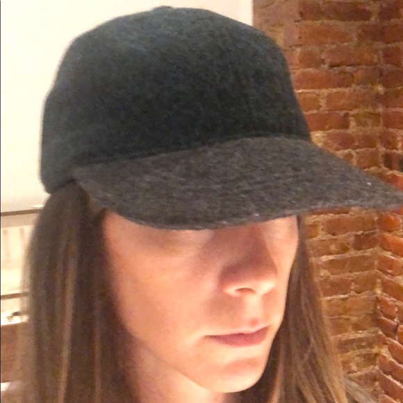 Wool Cap - Picture 4 of 4